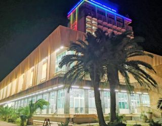 *Отель "Amza Park Hotel" / "Амза"