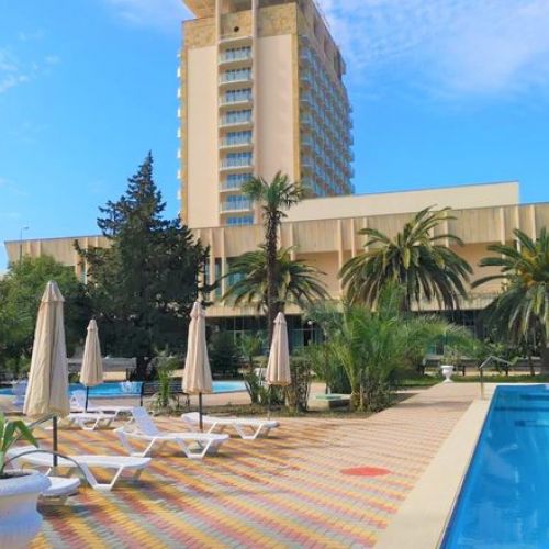 *Отель "Amza Park Hotel" / "Амза"