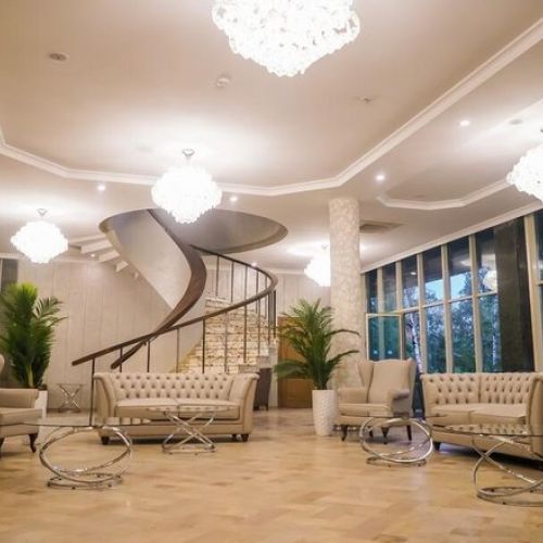 *Отель "Amza Park Hotel" / "Амза"