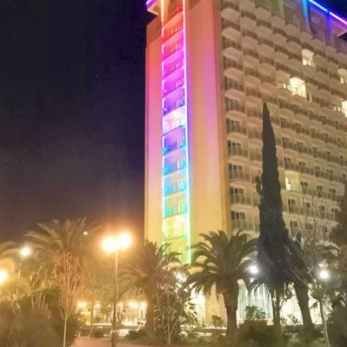 *Отель "Amza Park Hotel" / "Амза"