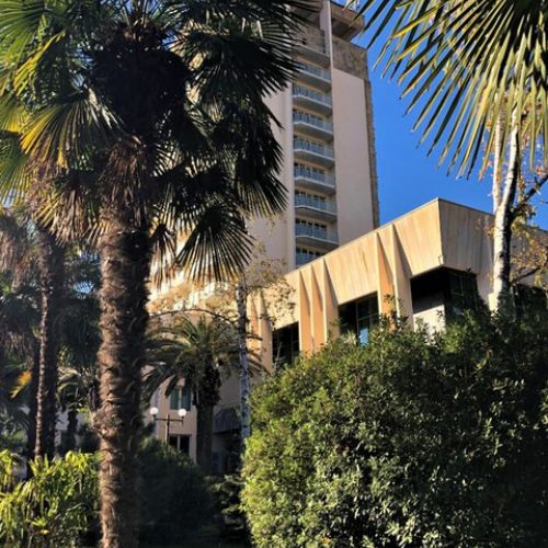 *Отель "Amza Park Hotel" / "Амза"
