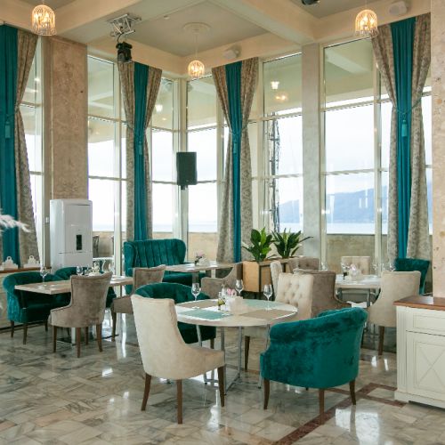 *Отель "Amza Park Hotel" / "Амза"